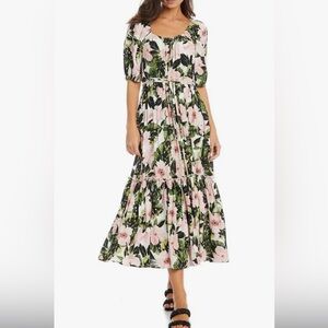 Poof sleeve tiered maxi dress
